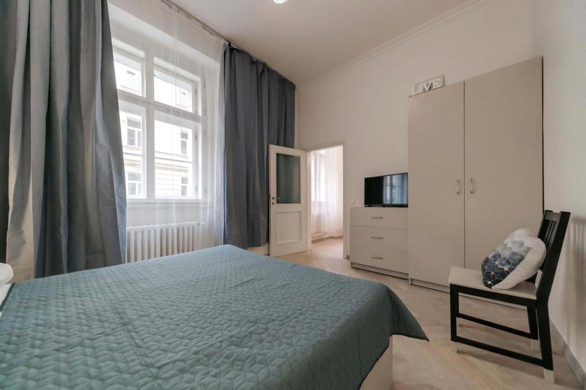 Vita Nejedleho Apartments Prague Ngoại thất bức ảnh