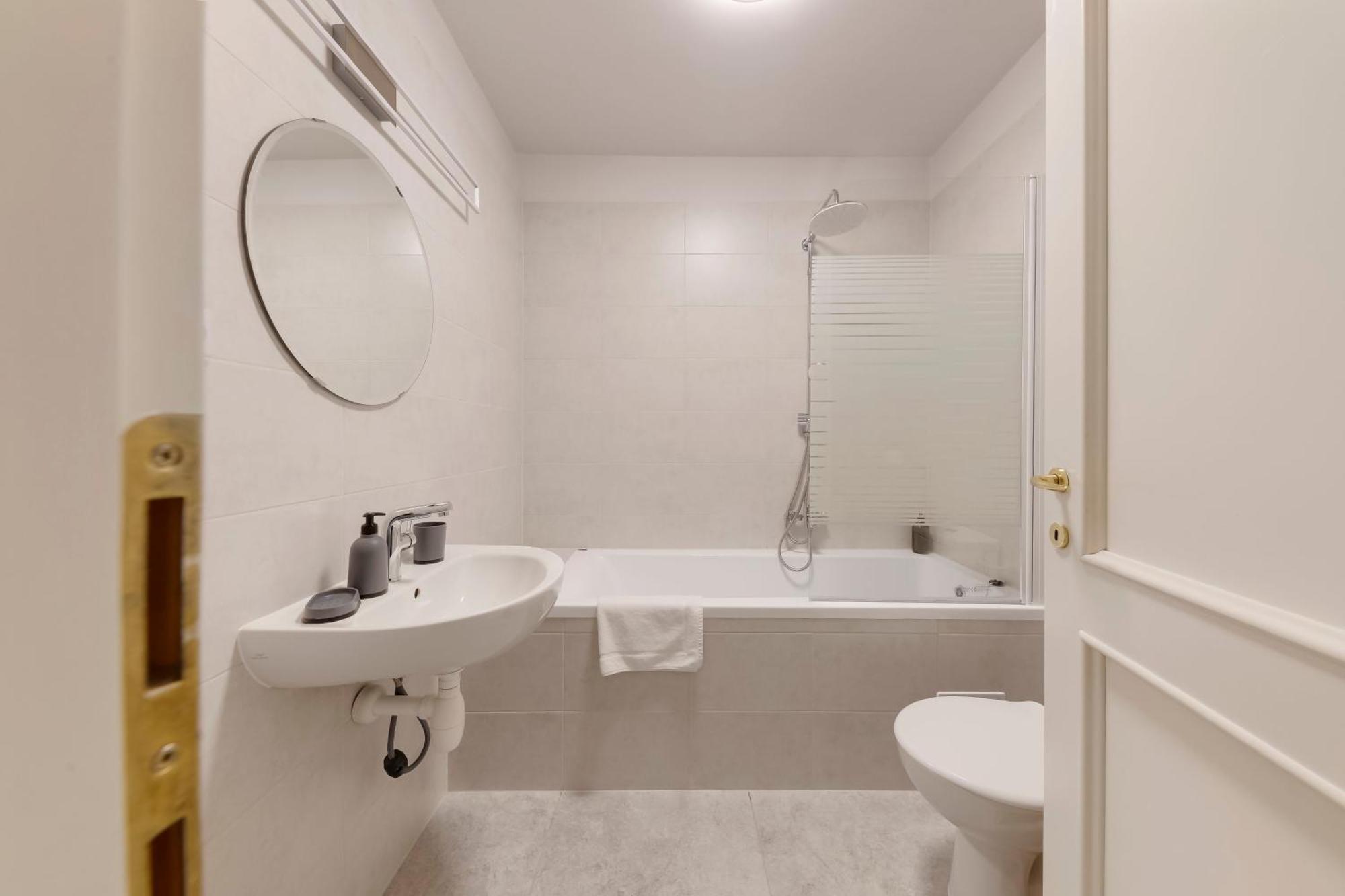 Vita Nejedleho Apartments Prague Ngoại thất bức ảnh