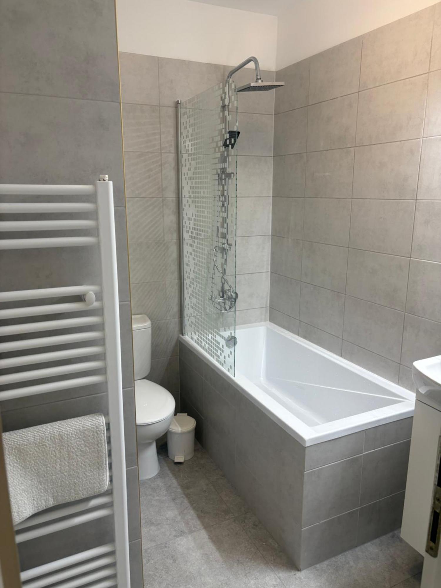 Vita Nejedleho Apartments Prague Ngoại thất bức ảnh